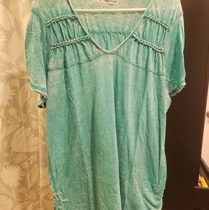 Burn out Maurices tee